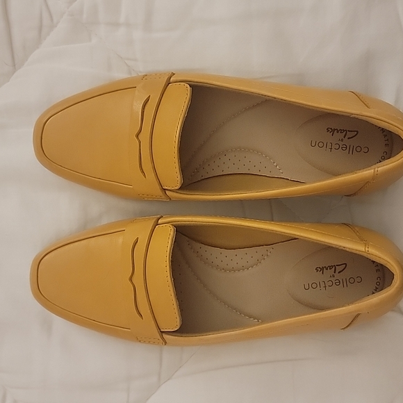 Loafers - Picture 1 of 5